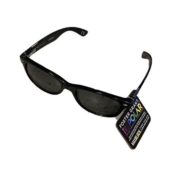 FOSTER GRANT HUGO POLARIZED LENS FULL FRAME PLASTIC SUNGLASSES BLACK UNISEX - Picture 1 of 12
